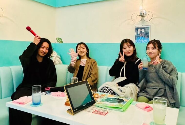 新居浜市ローレライバンデでカラオケ